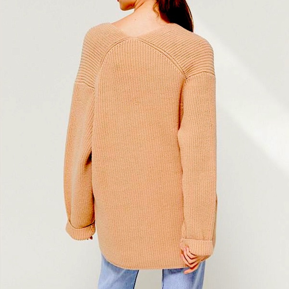 Urban Outfitters Ribbed Sweater - Picture 6 of 9